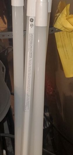 LED FLORENCENT BULB REPLACEMENT