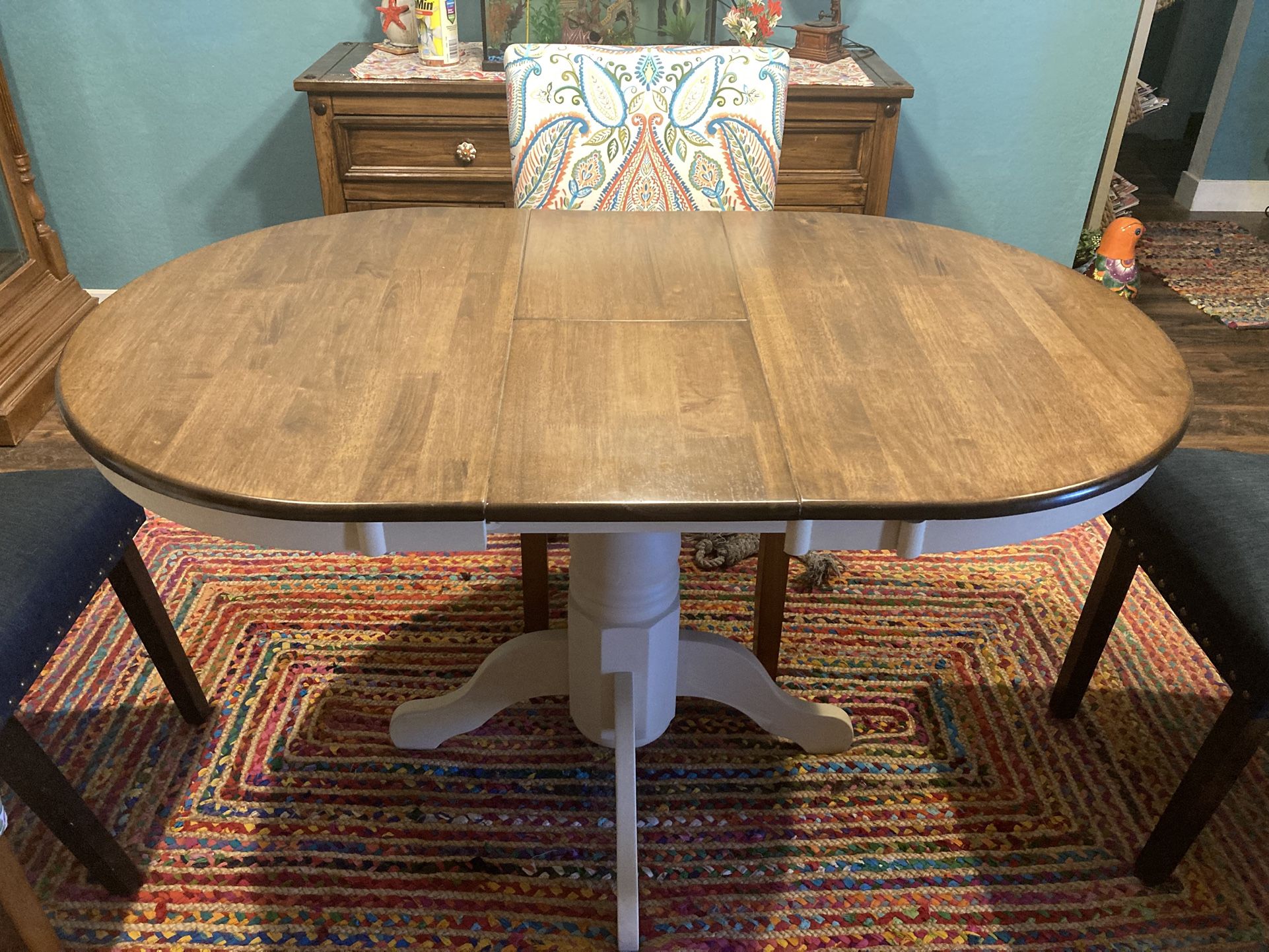 Pedestal Dining Room Table With Leaf