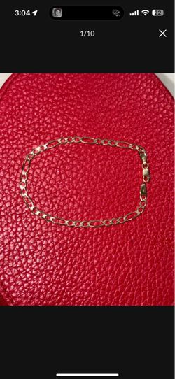 Gold Figaro Chain Bracelet