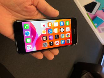 Apple iPhone 8 for AT&T and cricket