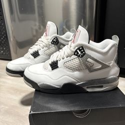 Jordan 4 