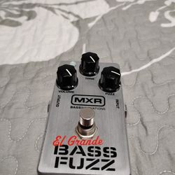 MXR El Grande Bass Fuzz Effects Pedal
