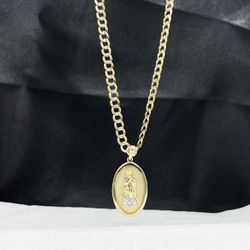 14k Solid Gold Diamond Cut Chain And Virgen Maria Charm , Necklance Gold