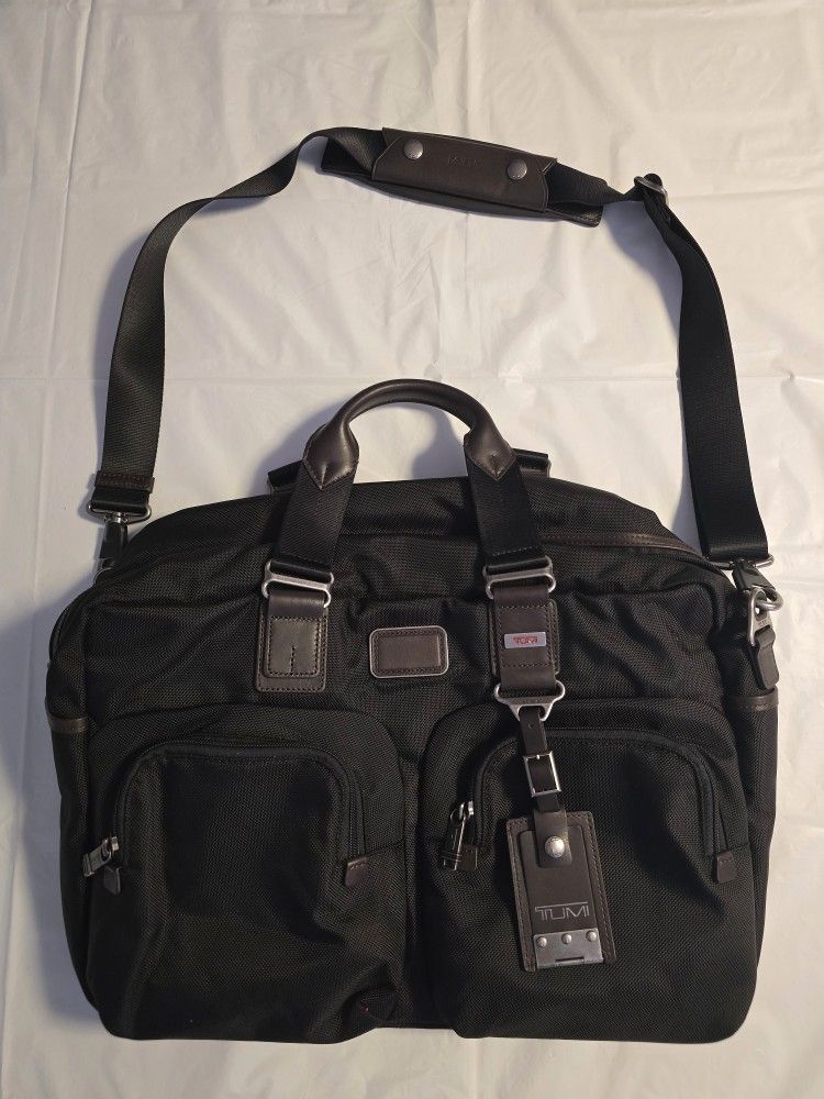 TUMI Tote Duffle Carry Bag 22340HKH