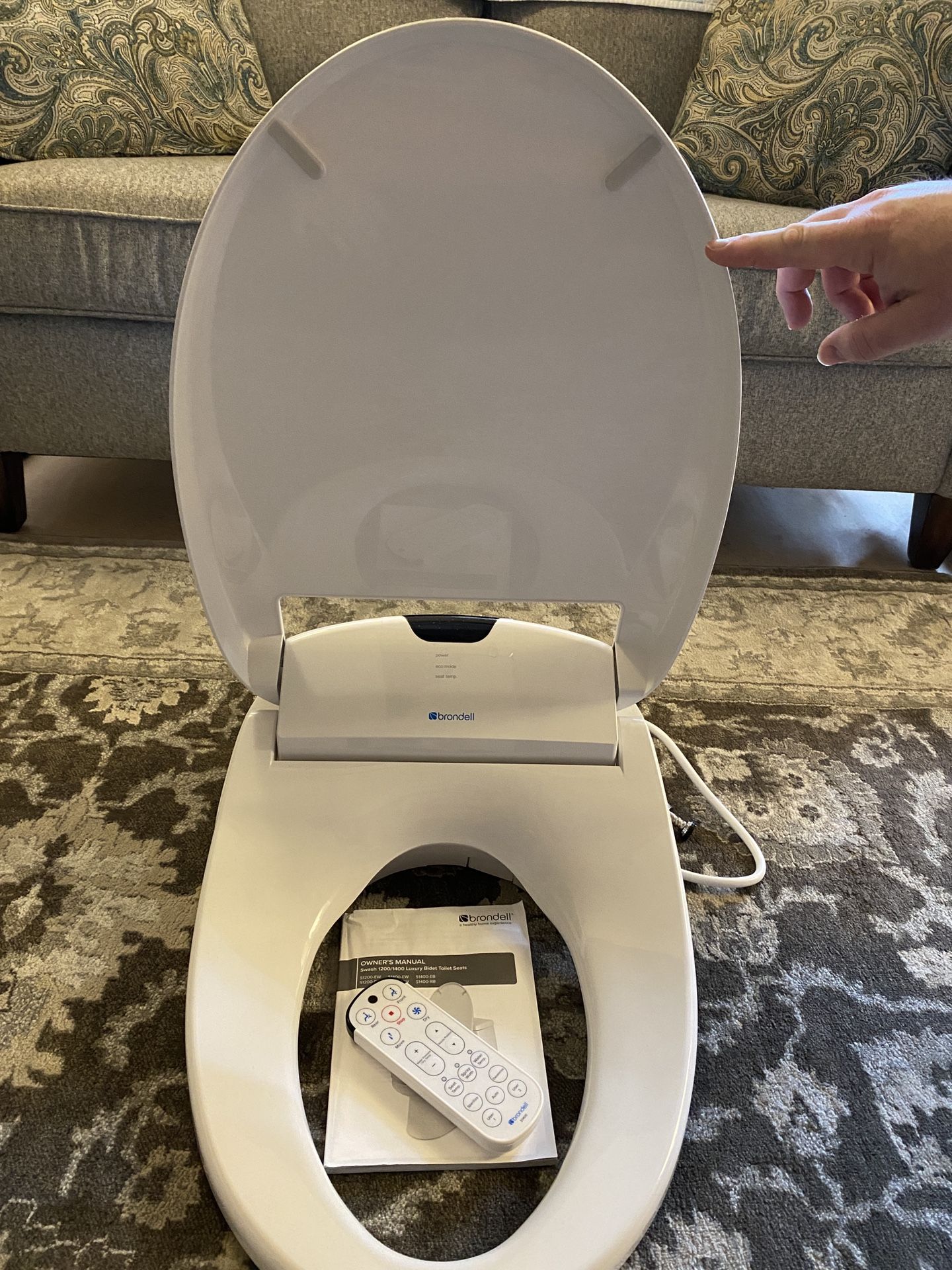 Brondell Bidet (S1400EW) for Sale in Everett, WA OfferUp