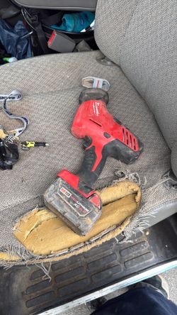 Milwaukee fuel Sawzall M18
