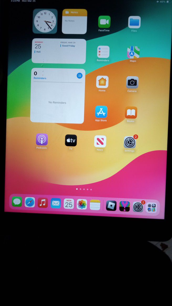 Ipad Brand New No Scratch Cracks Blemishes Or Passwords Or iCloud Locks