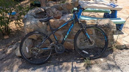 Huffy Nighthawk Mountain bike - 26"