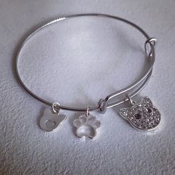 Cat Bangle Bracelet 🐈‍⬛🐱