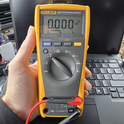 Fluke 179 Multimeter