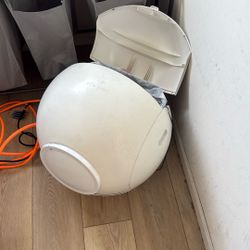 Automatic cleaning catbox