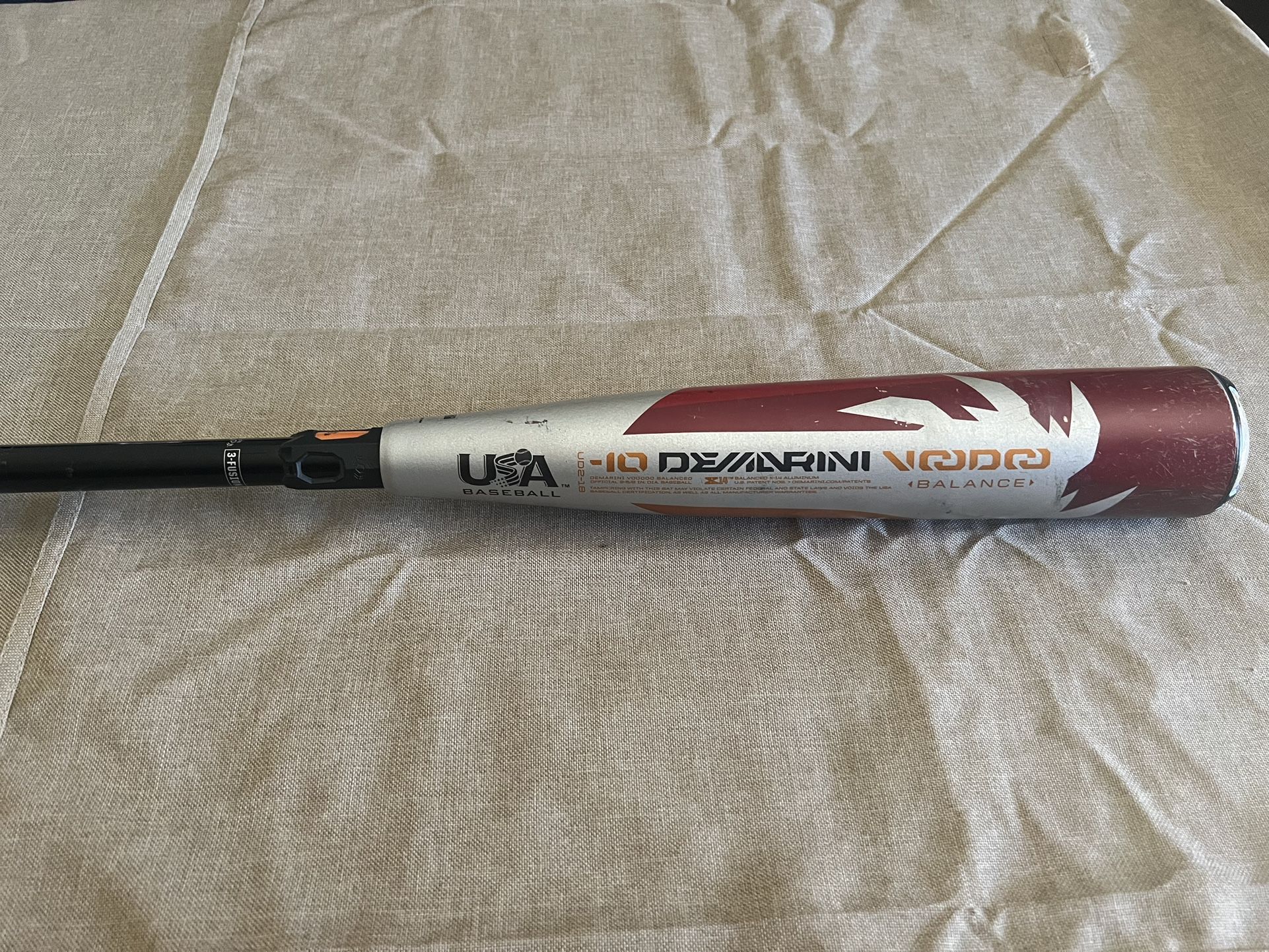 USABat Demarini  Voodoo 31 (-10) Used