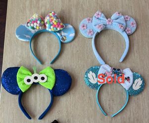 Minnie Mouse ears headband,