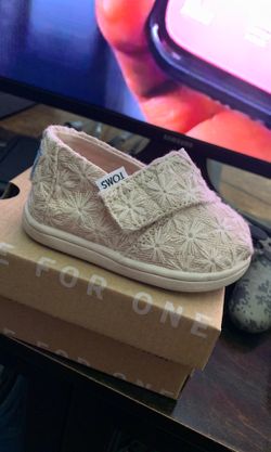 Baby Girl toms