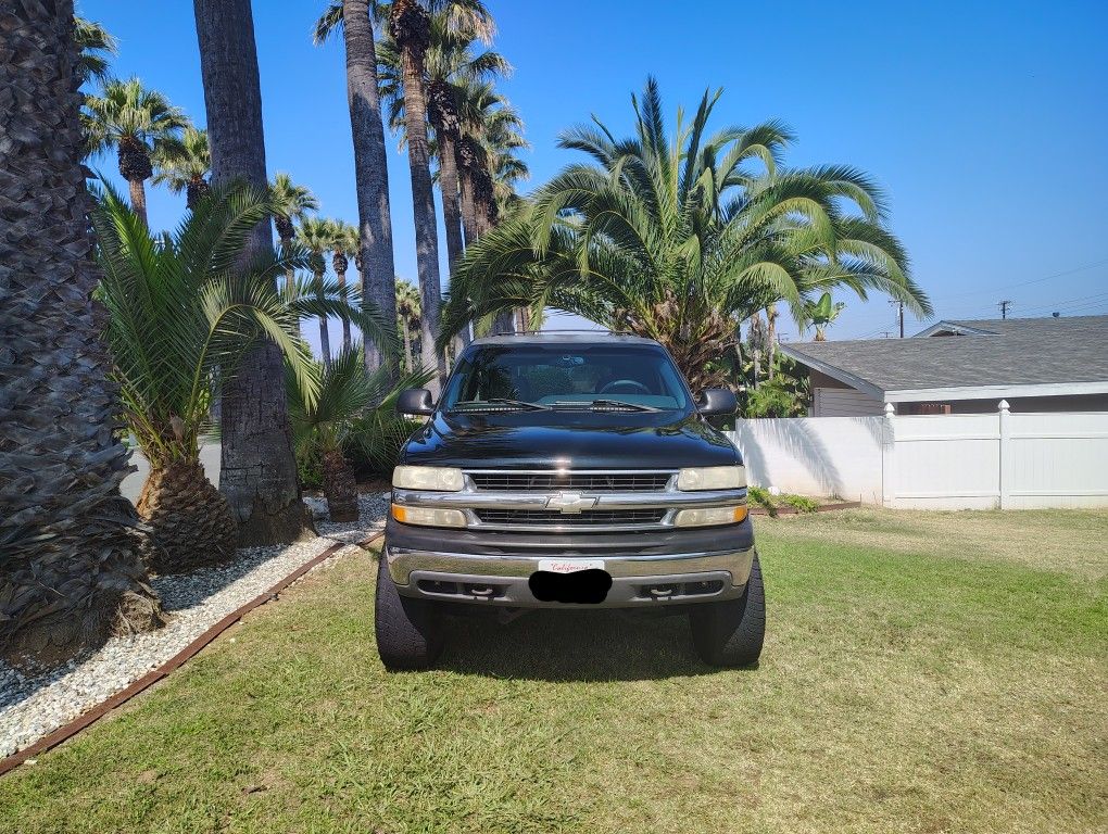 2001 Chevy Tahoe Lifted OBO