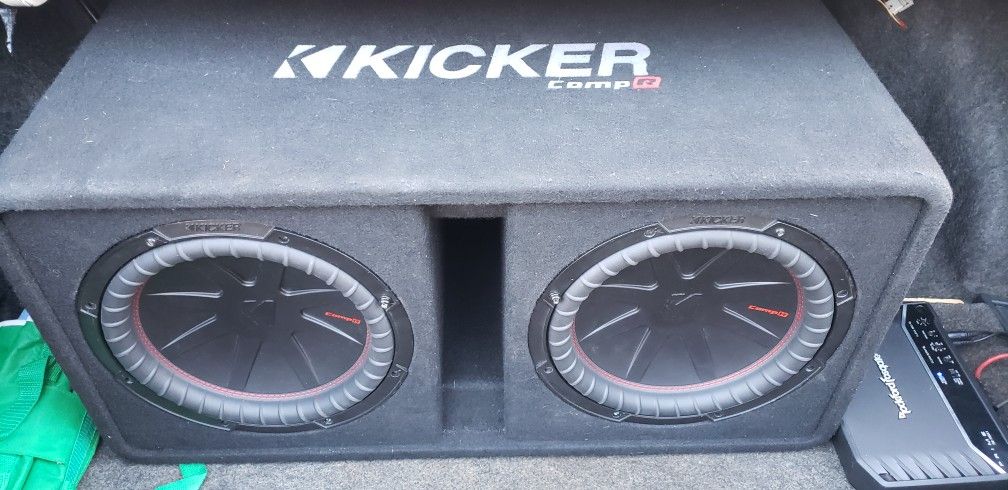 Kickers And Rockford Fosgate 