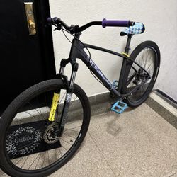 Trek Marlin 7 
