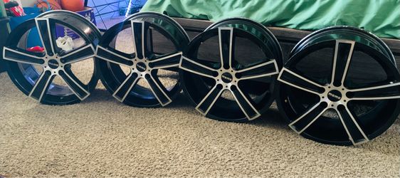 Momo 17inch rims