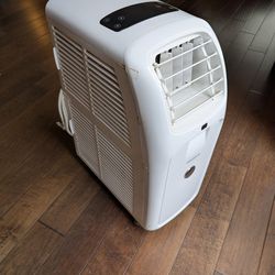 [PRICE DROP] Portable Air Conditioner 8000 BTU