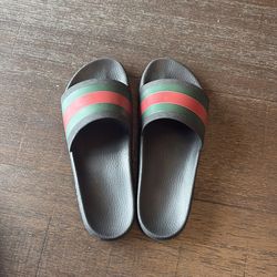 Gucci slides size 11.5/12