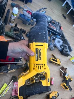 Dewalt 20v max sawzaw