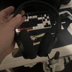 Steelseries Arctic Nova 1P