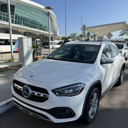 Mercedes GLA (contact info removed)