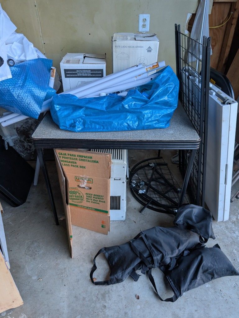 Free Card Table And Folding Chairs