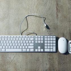 NEW Apple keyboard / Wireless Mouse
