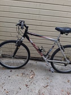Mountain Bike Specialized Hardrock Sport