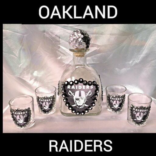 Raiders Patron Decanter and Shot Glass Set