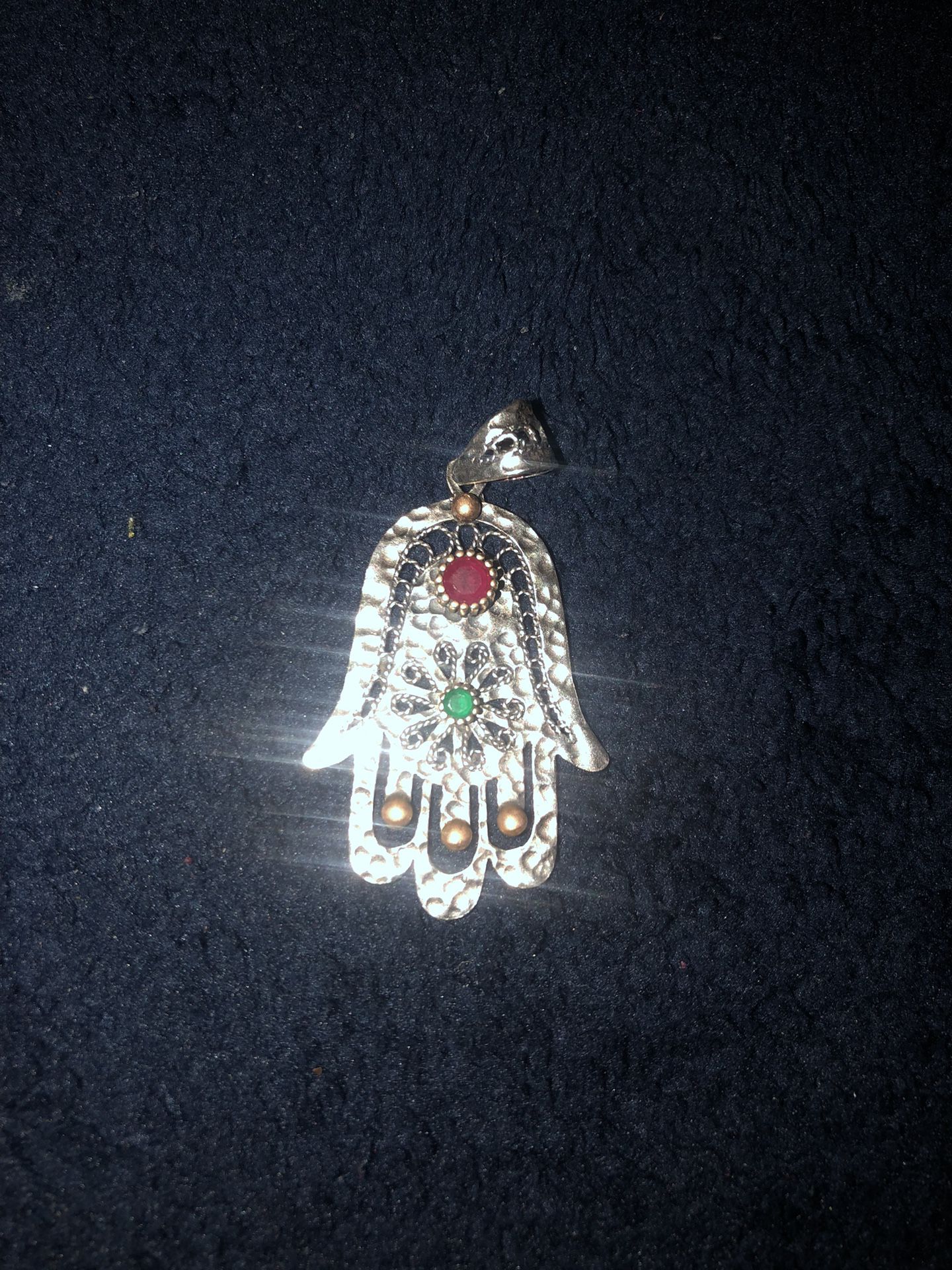 925 Silver Hamsa Pendant With Ruby And Emerald 