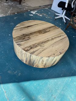 Round coffee table 