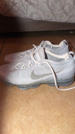 Nike air vapor max size 8.5
