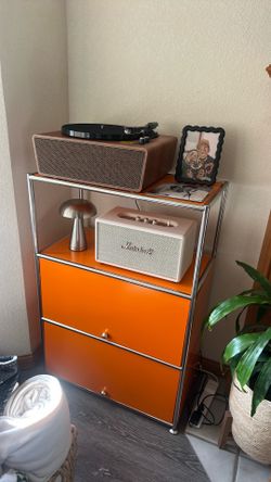 High Fidelity Belt-Driven Turntable with Built-in Speakers, 3-Speed Vinyl Record Player, USB to PC Recording, Bluetooth Wireless Playback, RCA Output,