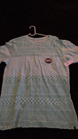 T- shirt