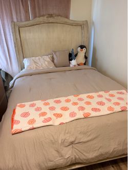 Queen size bed frame