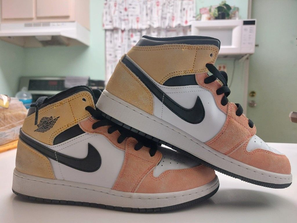 Nike Air Jordan 1 Mind