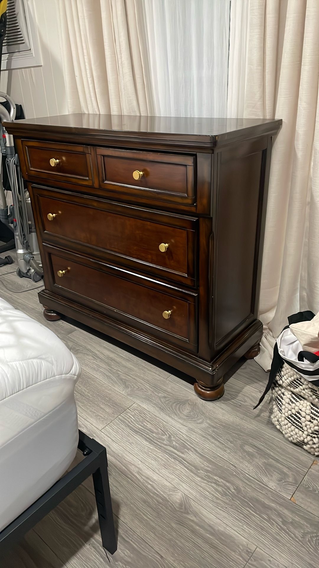 TV Unit