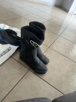 Boots 12 1/2