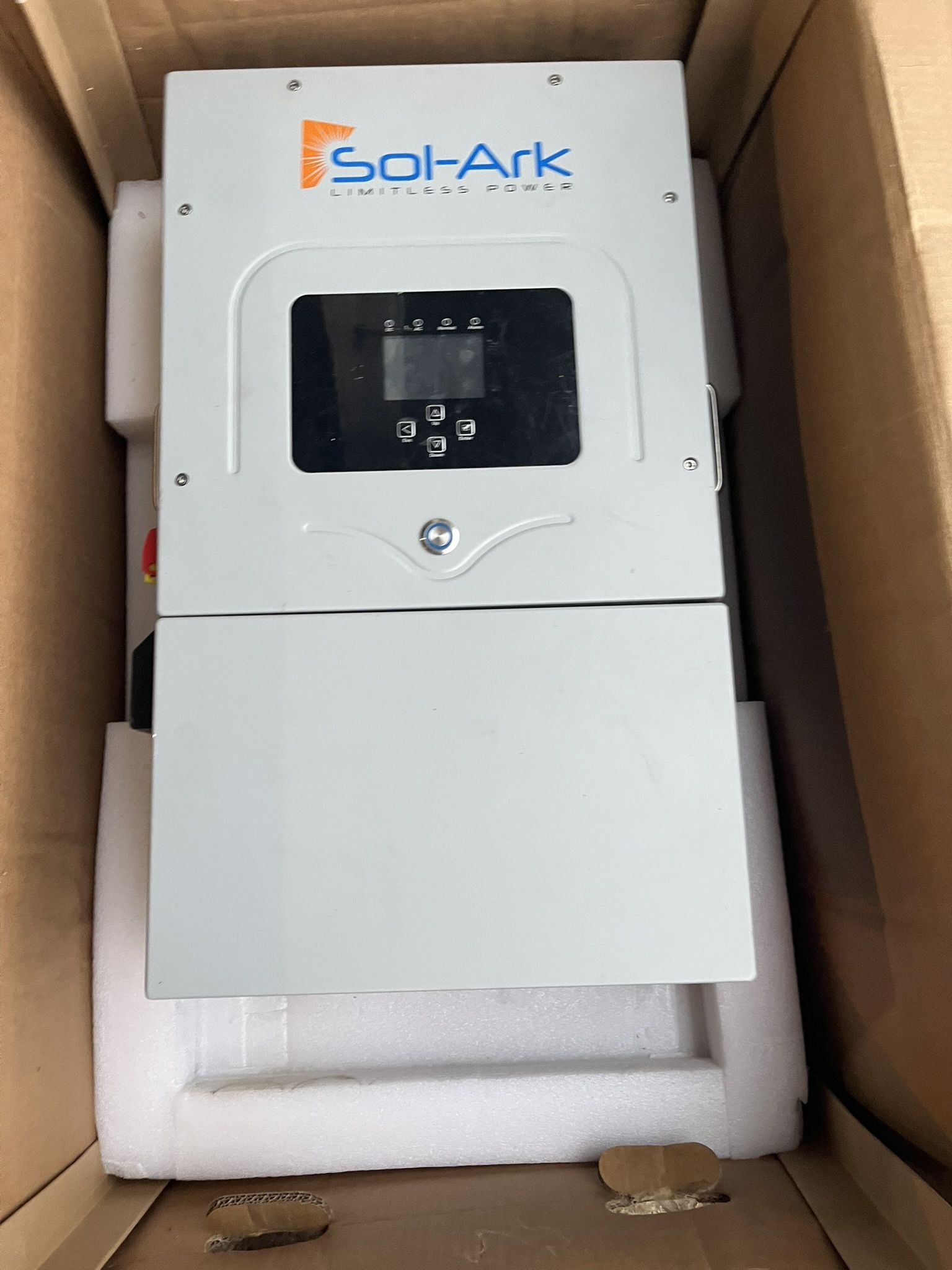 Sol-Ark 12kP Hybrid 48v genius inverter Almost $1000 Under retail price