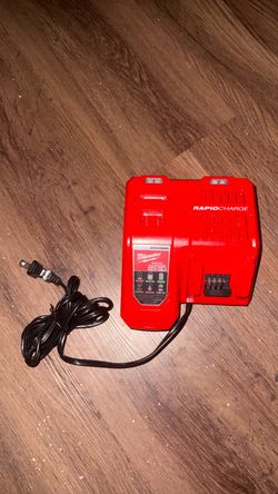 Milwaukee M18 & M12 Rapid Charger – BRAND NEW
