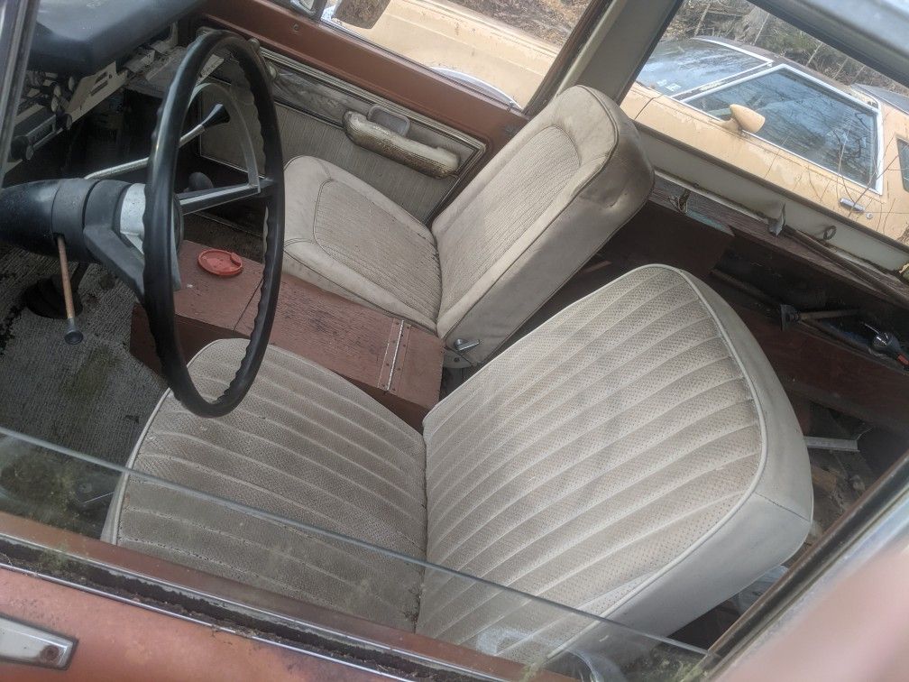 Bucket Seats 73 Ford Bronco 2