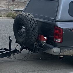 Wilco Hitchgate Tire Carrier 