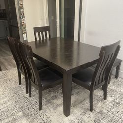 Wood Dining Table With 4 Chairs 