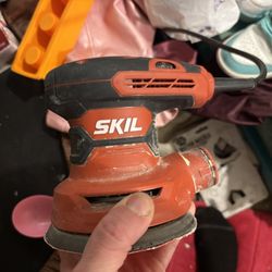Skil Palm Sander W/cord 