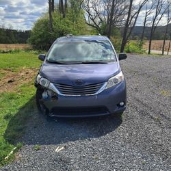 Toyota Sienna 2014 Xle