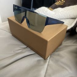 New BURBERRY Sunglasses