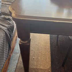 Dining Table ( West Lancaster)