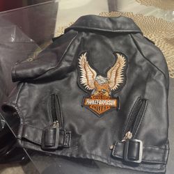 Small Dog Real Leather, Harley Davison Jacket, like New, 